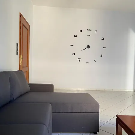 Apartment A Stylish And Spacious Retreat Perfect For Family Comfort