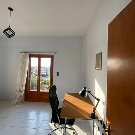 A Stylish And Spacious Retreat Perfect For Family Comfort Kamena Vourla